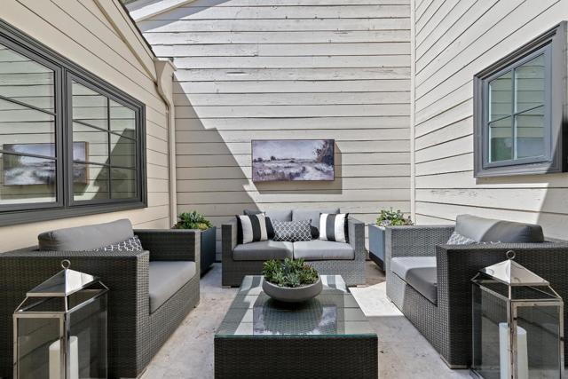 109 Lorain Place, Los Gatos CA: https://media.crmls.org/mediaz/8b33a3bf-30fe-4aad-b27b-d2435c4c7602.jpg