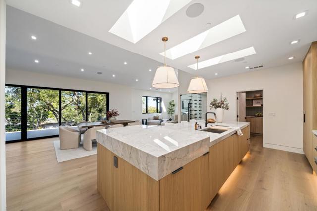 510 Darrell Road, Hillsborough CA: https://media.crmls.org/mediaz/8b34eb92-47d4-475b-9d46-5556b6d334b8.jpg