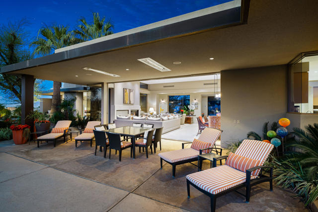 45 Mirada Circle, Rancho Mirage CA: https://media.crmls.org/mediaz/8b356be1-f32f-4738-8c45-206ac231d9f7.jpg