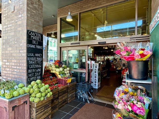 169 Brompton Avenue, San Francisco CA: https://media.crmls.org/mediaz/8b35952a-e10a-48d8-b417-16f7bf9bc1ac.jpg