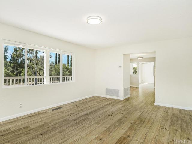 Detail Gallery Image 23 of 65 For 2844 Live Oak Park Rd, Fallbrook,  CA 92028 - 4 Beds | 2/1 Baths