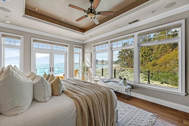 797 Las Olas Dr, Aptos CA: https://media.crmls.org/mediaz/8b3693ac-67c5-4bf5-85ca-17543be02314.jpg
