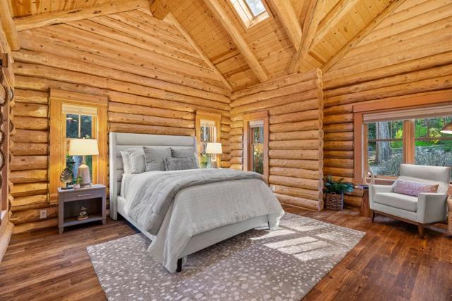 44 Pine Avenue, Mount Hermon CA: https://media.crmls.org/mediaz/8b37d3ff-03c2-43f0-b578-de5299dbc7ca.jpg