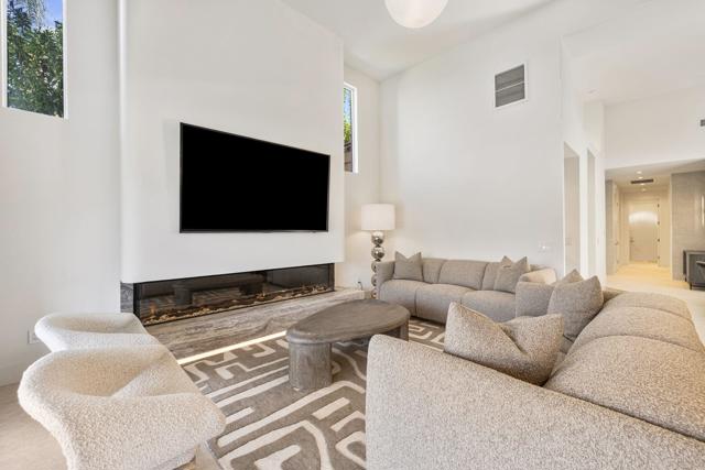 153 Lake Shore Drive, Rancho Mirage, CA 92270