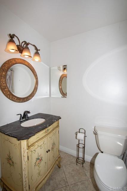 Detail Gallery Image 21 of 60 For 1330 Sugarbush Dr, Vista,  CA 92084 - 4 Beds | 3 Baths