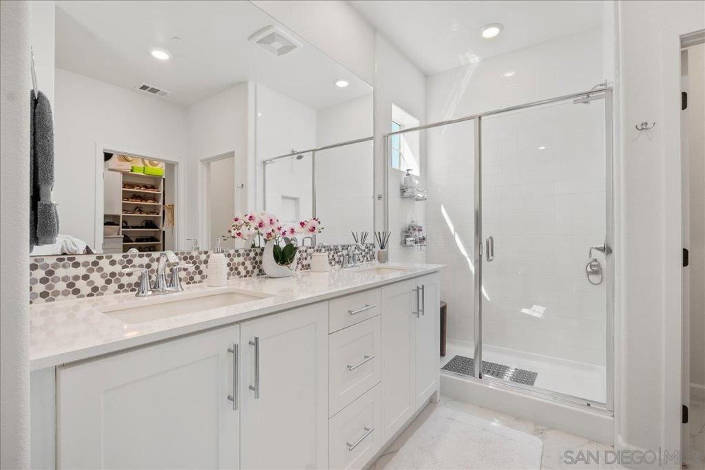 MLS #250038081SD image #10