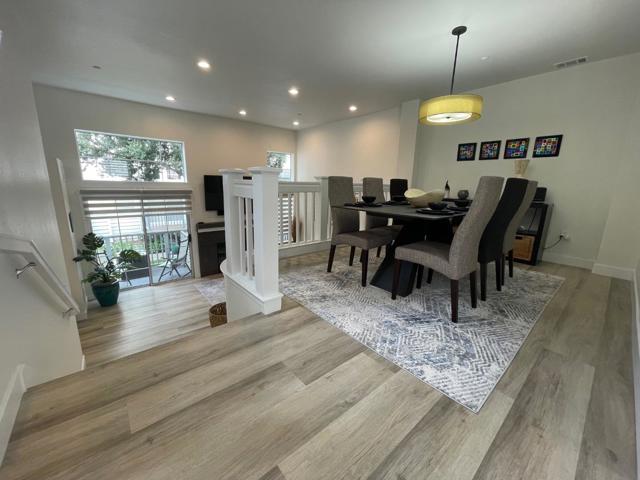 1 Passage Lane, Redwood City CA: https://media.crmls.org/mediaz/8b393284-b309-45ce-abae-fce1acbd0808.jpg
