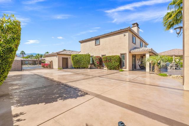 78702 Sophia Circle, Bermuda Dunes CA: https://media.crmls.org/mediaz/8b393ecf-61c7-4e32-875a-17ec2db3b7db.jpg