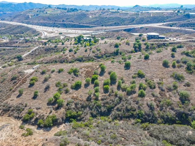 0 Palos Verdes Drive, Escondido CA: https://media.crmls.org/mediaz/8b3a7768-776e-4a9c-81b3-e7025682d34d.jpg