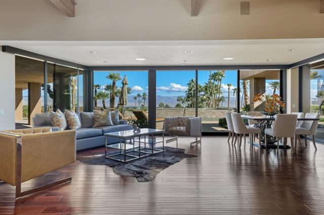 70150 Thunderbird Road, Rancho Mirage CA: https://media.crmls.org/mediaz/8b3a7885-4f90-44ce-834c-e1038e14e803.jpg