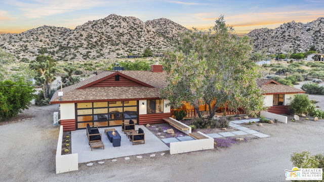 53655 Annie Oakley Road, Pioneertown CA: https://media.crmls.org/mediaz/8b3aec5c-cf76-40ab-9def-62f1afcd00e9.jpg