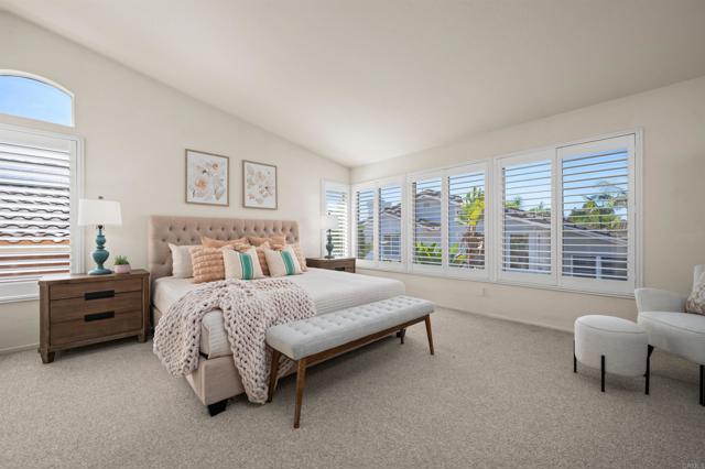 1137 Avenida Sobrina, Oceanside CA: https://media.crmls.org/mediaz/8b3b3e47-d574-464f-891d-1bf574d3bea1.jpg