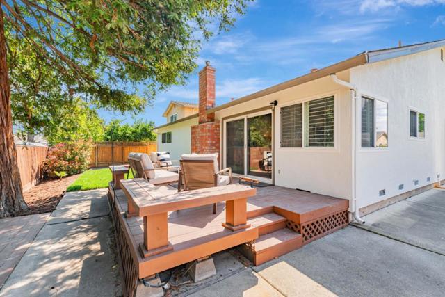 1026 Fox Meadow Way, Concord CA: https://media.crmls.org/mediaz/8b3bb65a-d7b8-4cd6-b418-51ca395395ec.jpg