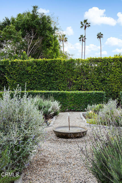 Detail Gallery Image 4 of 41 For 261 S Allen Ave, Pasadena,  CA 91106 - 3 Beds | 2 Baths