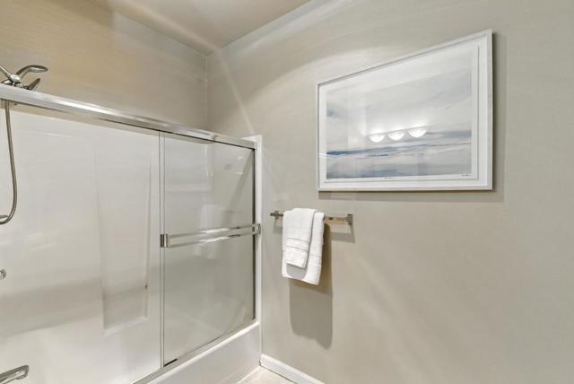 401 S Norfolk Street, San Mateo CA: https://media.crmls.org/mediaz/8b3e9b83-46fa-440b-8d5c-760fbe976b5b.jpg