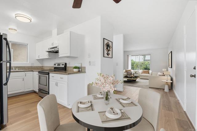 1241 1/2 Hollister Street, San Diego CA: https://media.crmls.org/mediaz/8b3edc0a-f852-4363-b6bb-31f9ff9182ed.jpg