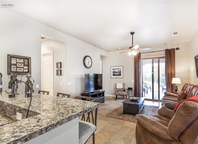 81690 Avenida Alturas, Indio CA: https://media.crmls.org/mediaz/8b3f61d0-73ae-4224-88dd-3a153dc1cfda.jpg