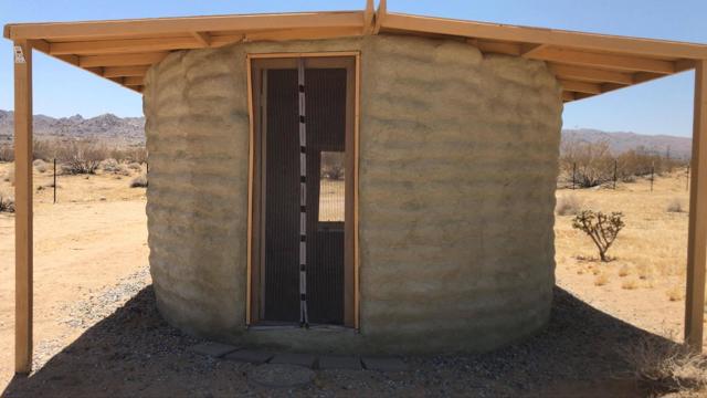 5425 California Avenue, Joshua Tree CA: https://media.crmls.org/mediaz/8b408310-ef44-4fcc-b48c-20f9974b80d2.jpg