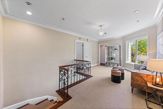 2181 Parkside Avenue, Hillsborough CA: https://media.crmls.org/mediaz/8b40872a-374a-455a-ba78-77d4bafb7e74.jpg