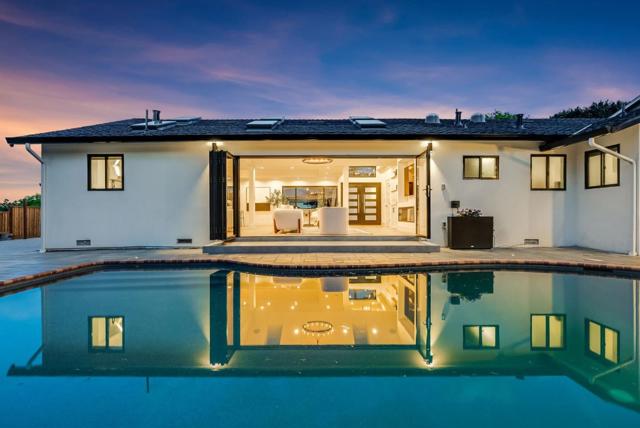 Image 2 of 36 For 999 Andover Way