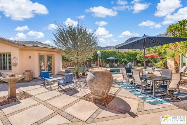 7 Ridgeline Way, Rancho Mirage, CA 92270