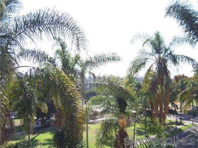 3060 6th Avenue, San Diego CA: https://media.crmls.org/mediaz/8b428671-1f18-4a0b-a9ef-c5841718a529.jpg