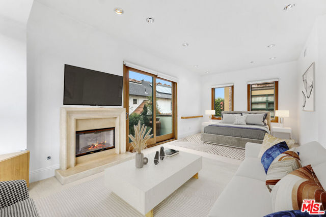 2323 S Beverly Glen Boulevard, Los Angeles CA: https://media.crmls.org/mediaz/8b42dd17-0563-4d6c-a5d3-8cb587fefa6d.jpg