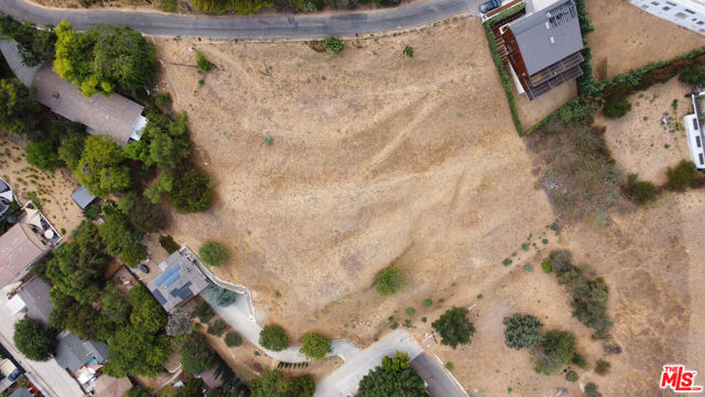 1476 N Ave 57, Los Angeles CA: https://media.crmls.org/mediaz/8b43d8df-9903-4480-8d21-184f657f024a.jpg