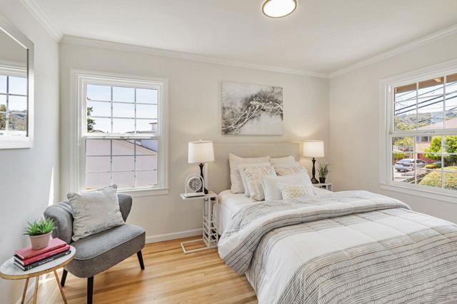 833 Alameda De Las Pulgas, Belmont CA: https://media.crmls.org/mediaz/8b43ed41-75ec-43c8-ac10-e79b3f2650de.jpg
