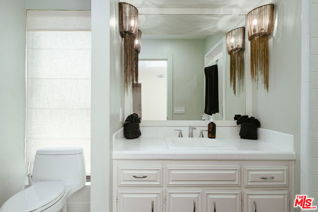 550 N Arquilla Road, Palm Springs CA: https://media.crmls.org/mediaz/8b441633-7cd6-408e-928f-9c336c17ceda.jpg