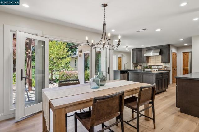 312 Soule Ave, Pleasant Hill CA: https://media.crmls.org/mediaz/8b450918-90c6-477d-aea9-8130cccfb1be.jpg