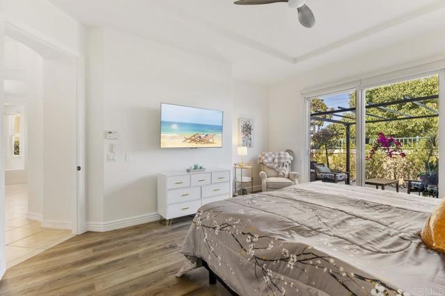 Image 18 of 37 For 6774 Caurina Court