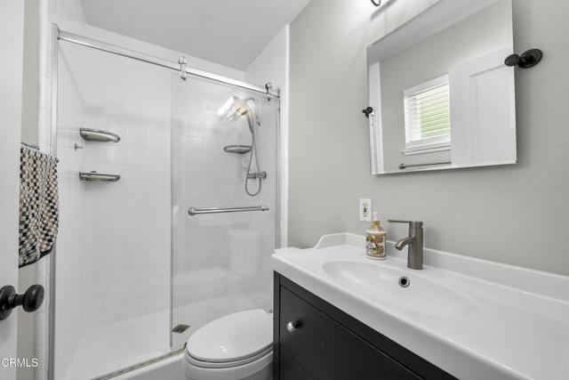 Detail Gallery Image 8 of 16 For 1406 Dinsmore Street St, Simi Valley,  CA 93065 - 3 Beds | 2 Baths