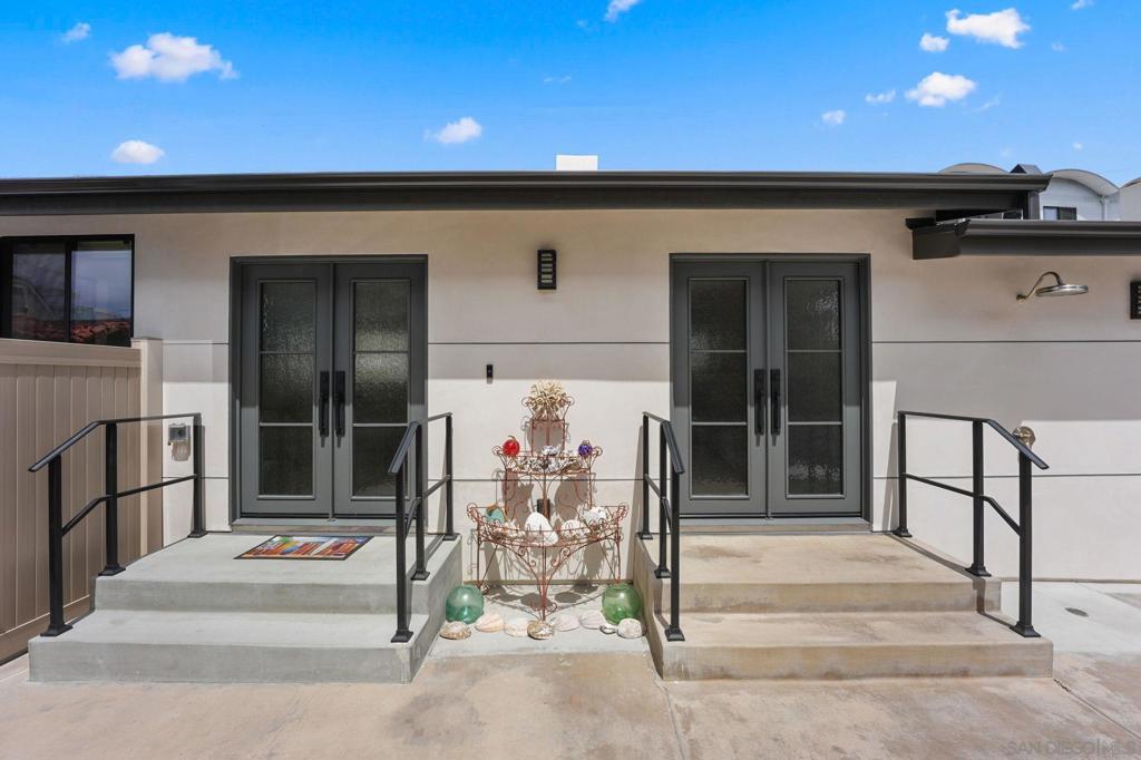 838 Portsmouth Court - photo 4