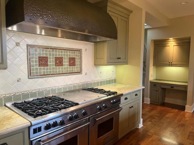 105 Highland Avenue, Los Gatos CA: https://media.crmls.org/mediaz/8b45d9da-a73c-42c8-84dc-d622d31ff8f0.jpg