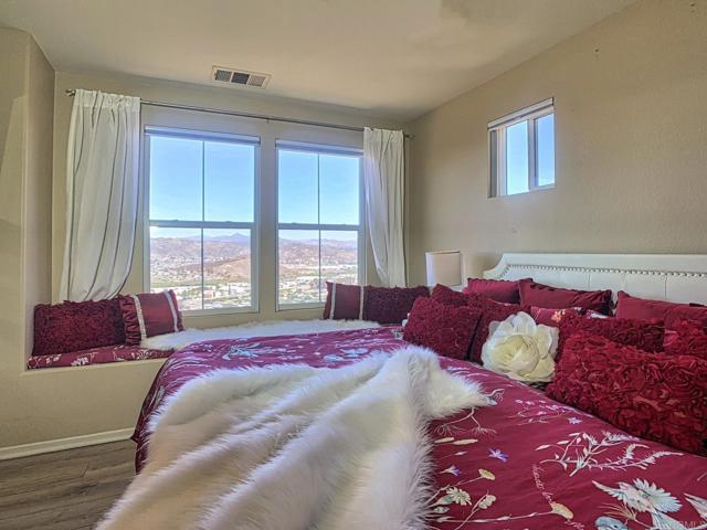 1710 Montilla, Santee CA: https://media.crmls.org/mediaz/8b4706d3-046e-4107-9140-eb92e075a951.jpg
