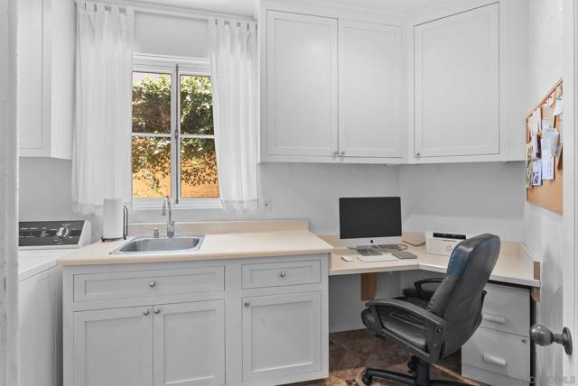 4386 Adams Ave, San Diego CA: https://media.crmls.org/mediaz/8b477552-c891-4c27-a61e-1e751b784794.jpg