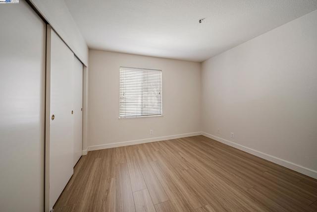 4772 Nicol Cmn, Livermore CA: https://media.crmls.org/mediaz/8b47fdc5-daac-413c-83c0-16179cbba427.jpg