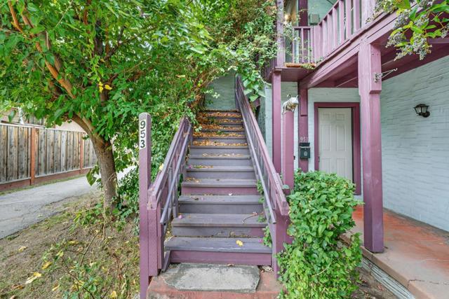 951 N 4th Street, San Jose CA: https://media.crmls.org/mediaz/8b48031c-a1bf-4477-b42f-b46498122768.jpg