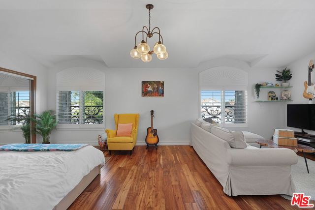 1786 Blossom Court, Thousand Oaks CA: https://media.crmls.org/mediaz/8b48a218-4f11-4f02-bfe9-9668024e195b.jpg