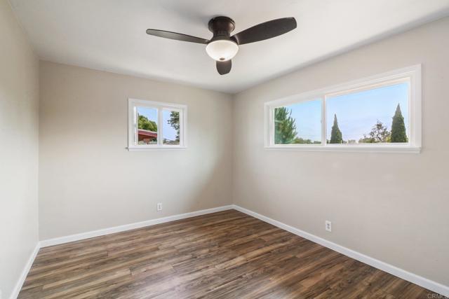 Detail Gallery Image 20 of 31 For 915 Crest View Rd, Vista,  CA 92081 - 3 Beds | 2 Baths