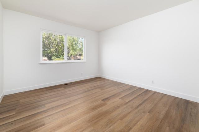 20722 Verde Vista Lane, Saratoga CA: https://media.crmls.org/mediaz/8b4941dd-d65d-4d9f-a963-1bbd4b08a234.jpg