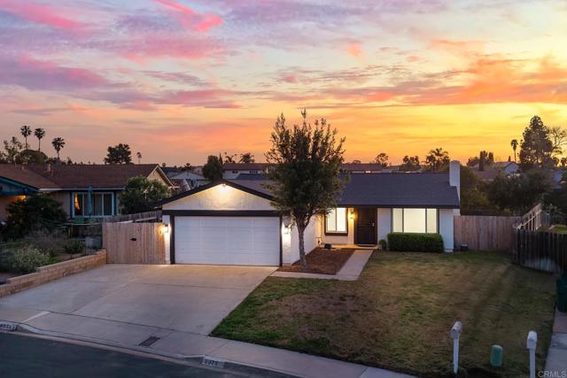 8973 CARLEY CIR, San Diego CA: https://media.crmls.org/mediaz/8b4a60a0-cb75-4814-af51-336dc903aeef.jpg