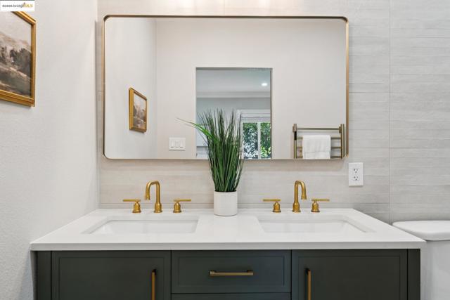 744 Coventry Road, Kensington CA: https://media.crmls.org/mediaz/8b4b4381-cecc-43b5-a209-4450bdd4a863.jpg