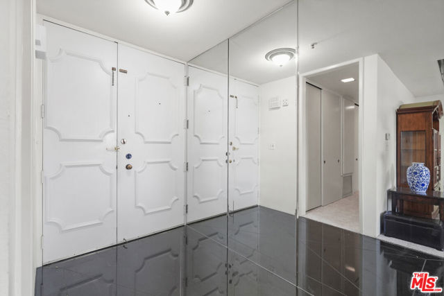 2102 Century Park Lane, Los Angeles CA: https://media.crmls.org/mediaz/8b4cac42-c1a7-4b0a-a4e4-a2e9680f2b13.jpg