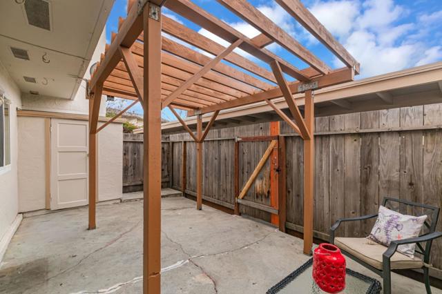 1894 Shilling Court, San Jose CA: https://media.crmls.org/mediaz/8b4e3788-1f0d-4d9d-a2ac-f5a6443843bc.jpg
