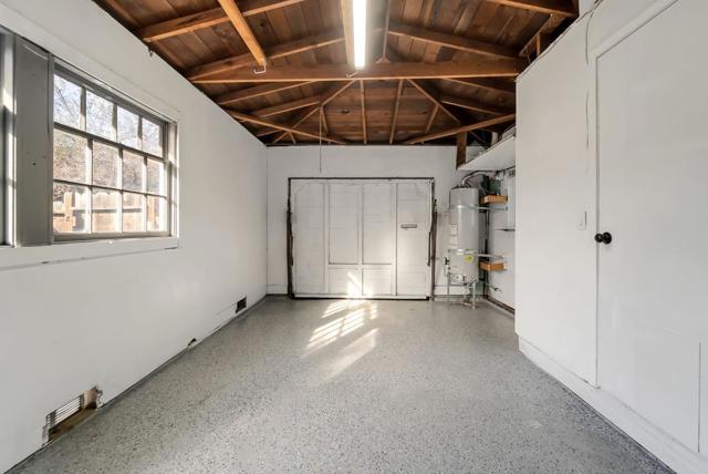 2542 Painted Rock Drive, Santa Clara CA: https://media.crmls.org/mediaz/8b4eb4a6-baf1-4124-9cb6-d7bd44f0603f.jpg