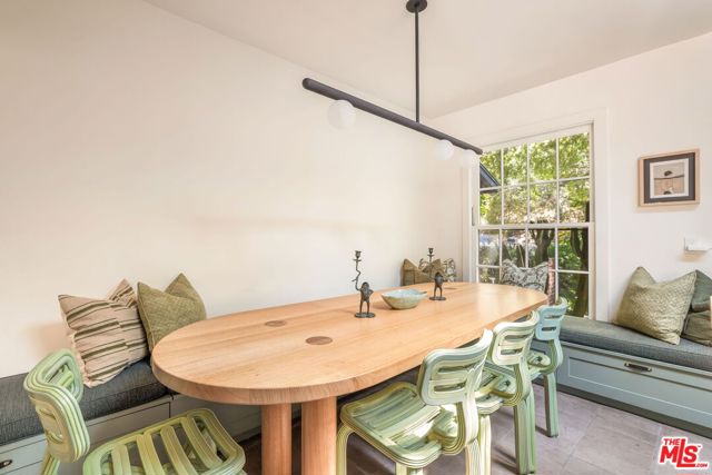 2015 Nichols Canyon Road, Los Angeles CA: https://media.crmls.org/mediaz/8b4f3d07-e5ac-4a16-8a08-596e56854296.jpg