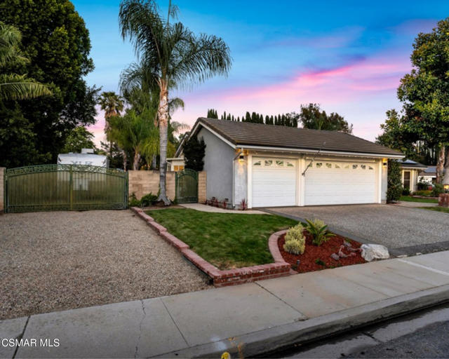 3000 Starling Avenue, Thousand Oaks CA: https://media.crmls.org/mediaz/8b528201-9ed7-403e-8a50-2be74e89ccd4.jpg