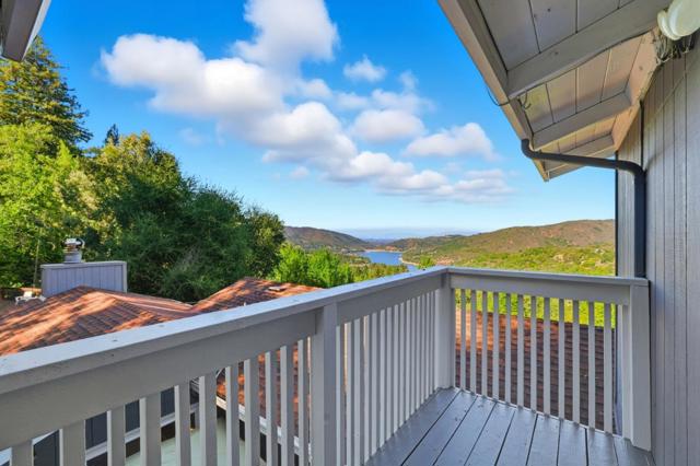 20715 Brush Road, Los Gatos CA: https://media.crmls.org/mediaz/8b535bb4-65ec-49de-ba11-3c4ade781246.jpg